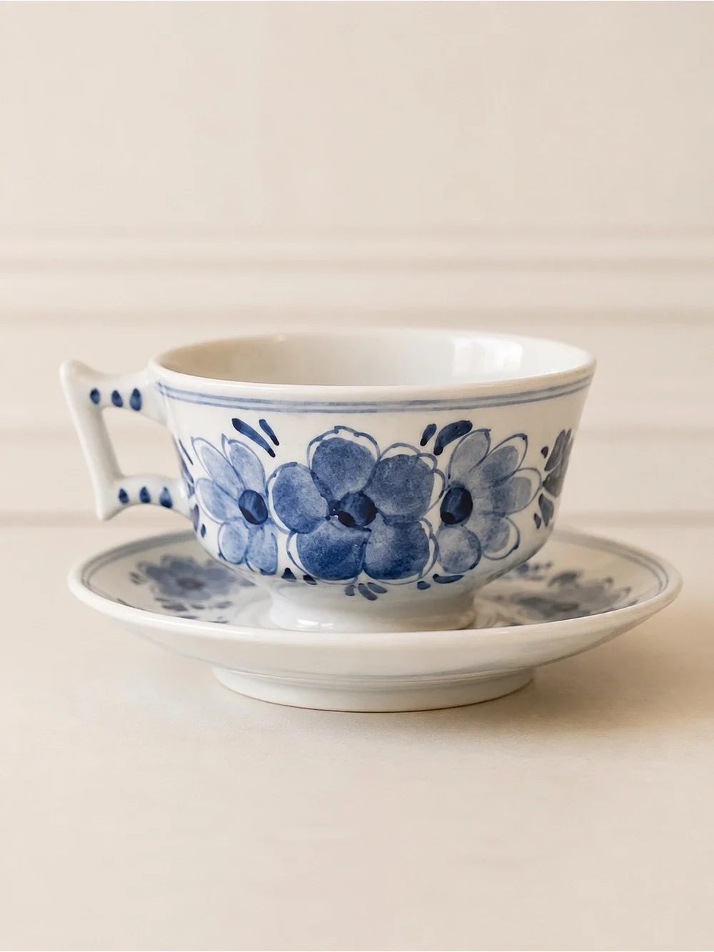 Vintage Hand Painted Delft Holland Blue & White Teacup & Saucer Set Collectible